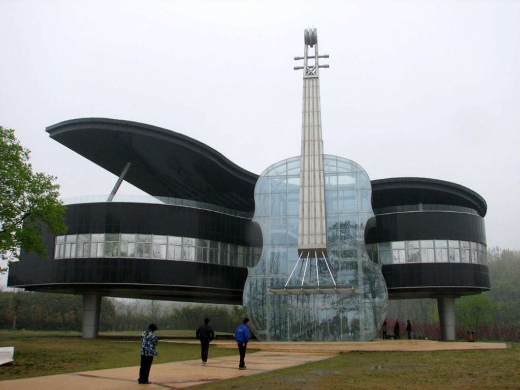 piano and violin house