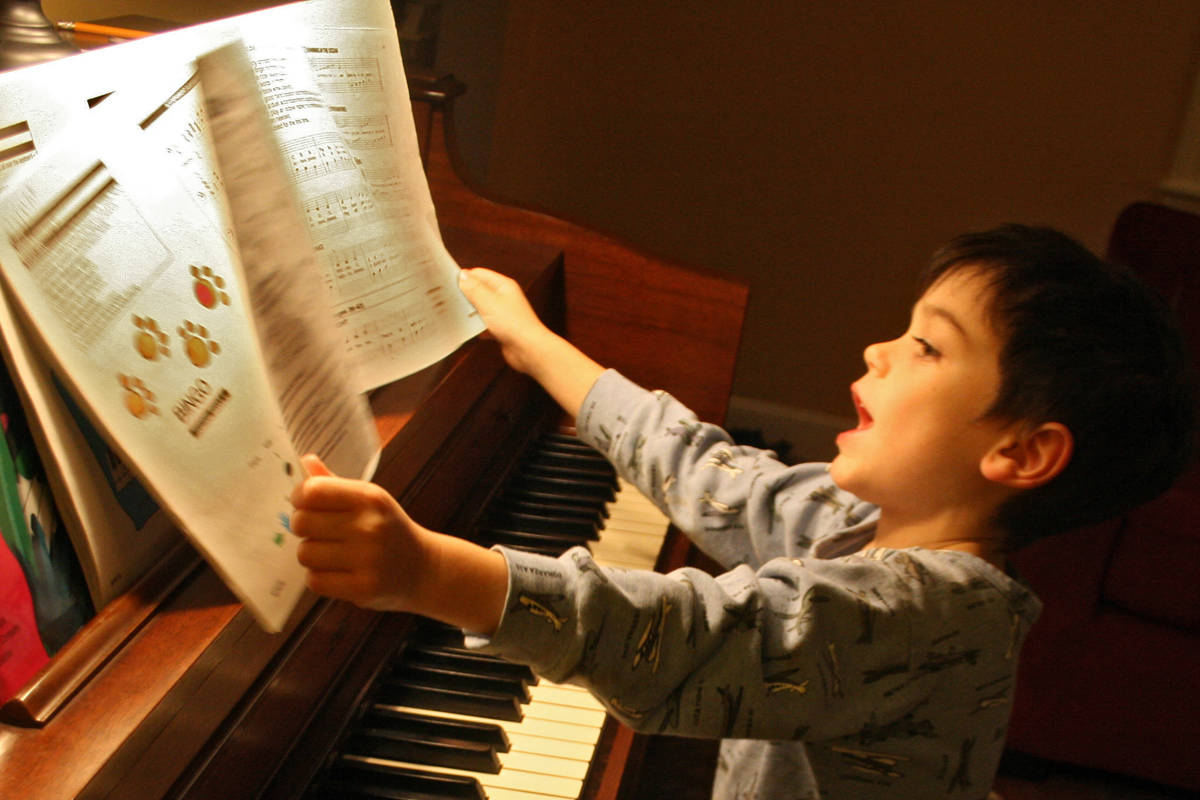 how-to-practice-piano-off-the-keys-for-kids-merriam-music-toronto