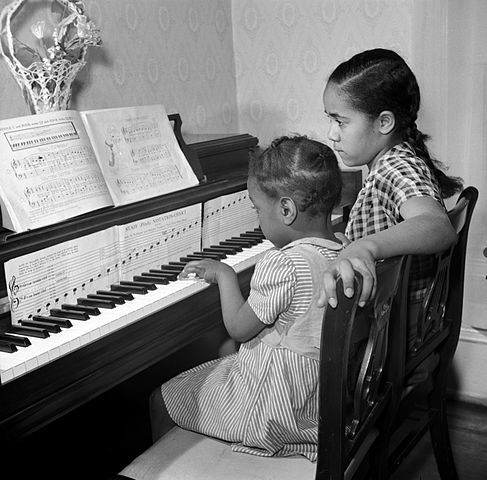 piano lesson going on