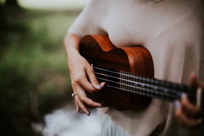 10 Easy Ukulele Songs for Beginners