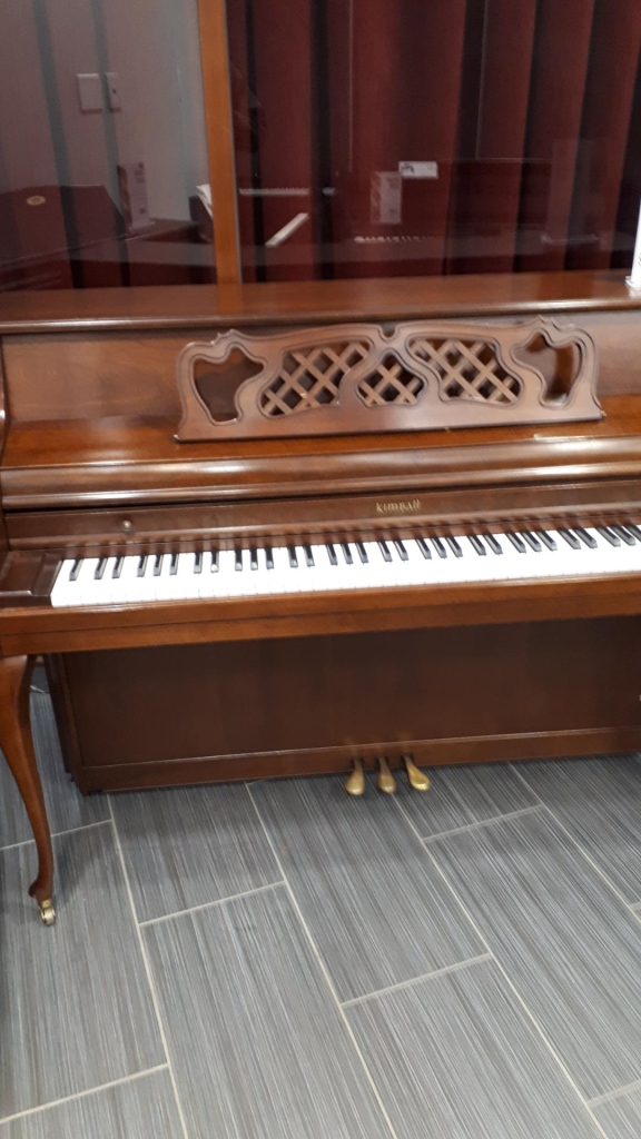 Used Kimball H543 Upright Piano