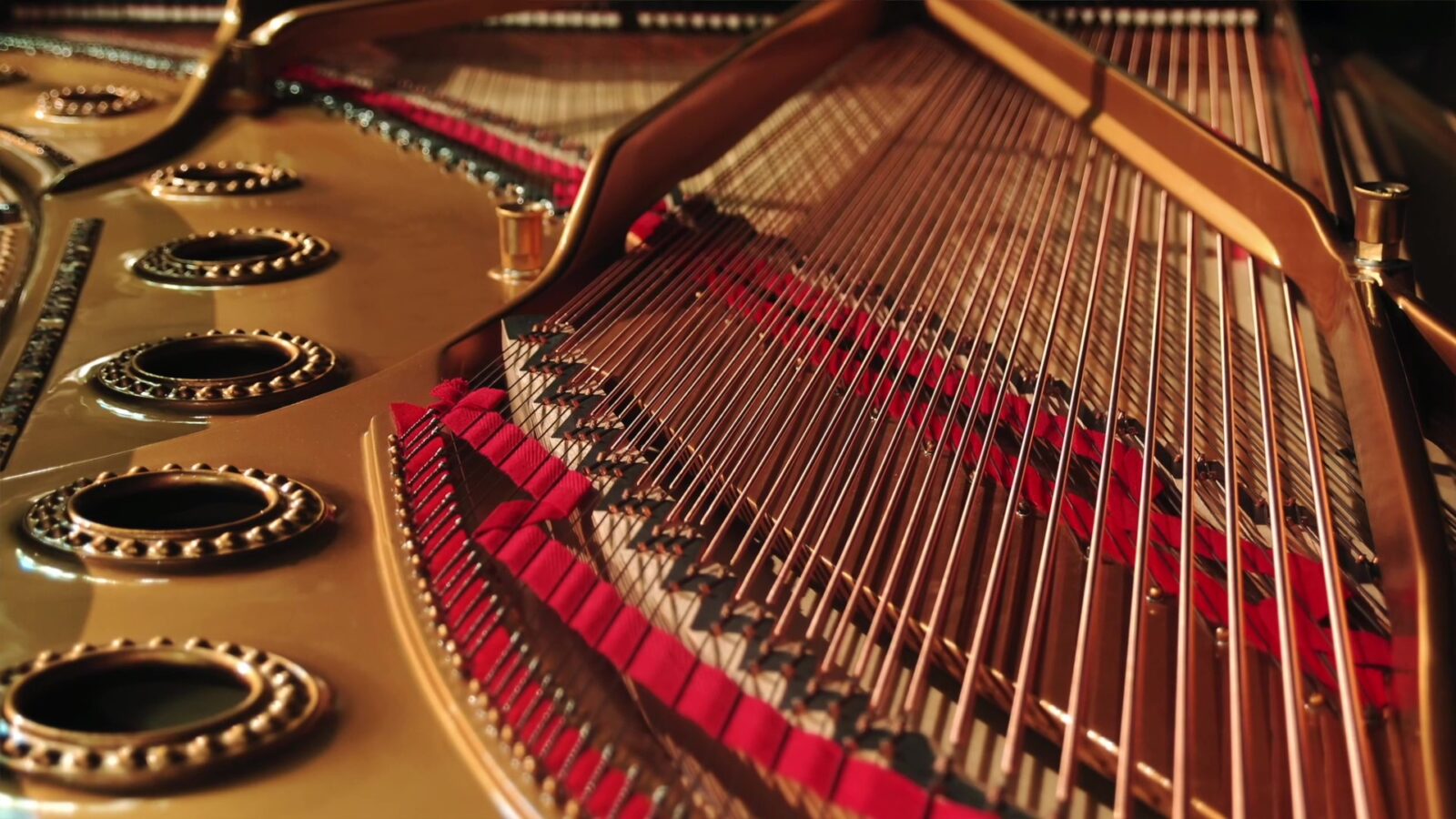 How to Buy a Used Piano (2020) Tips, Questions to Ask, and What to