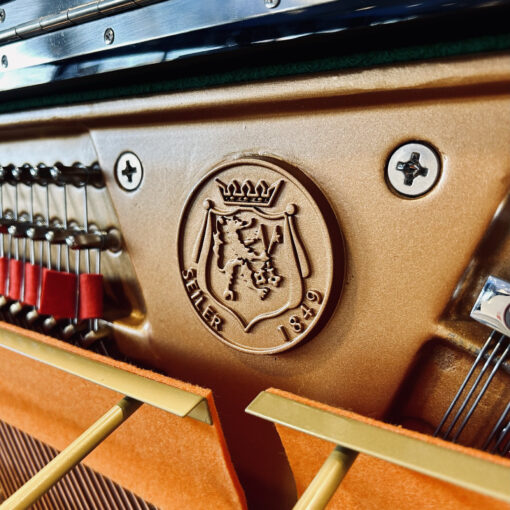 Interior Logo, GS122 Seiler Upright