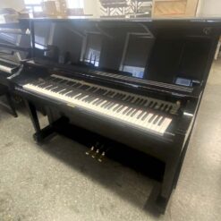 Used Essex EUP123 Upright Piano