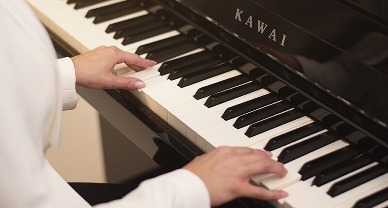 Kawai CA99 Hybrid Digital Piano