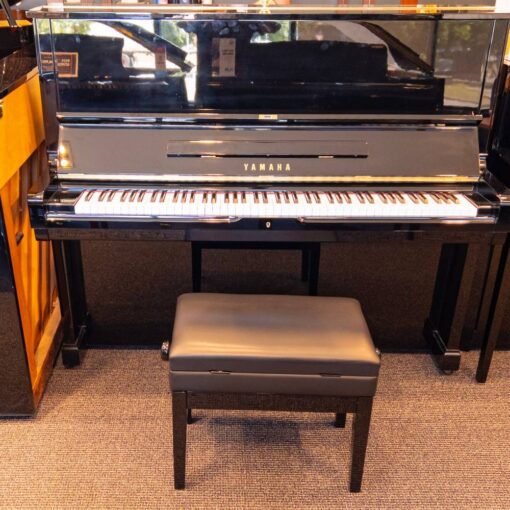 Used Yamaha U2 Upright Piano in Polished Ebony 1