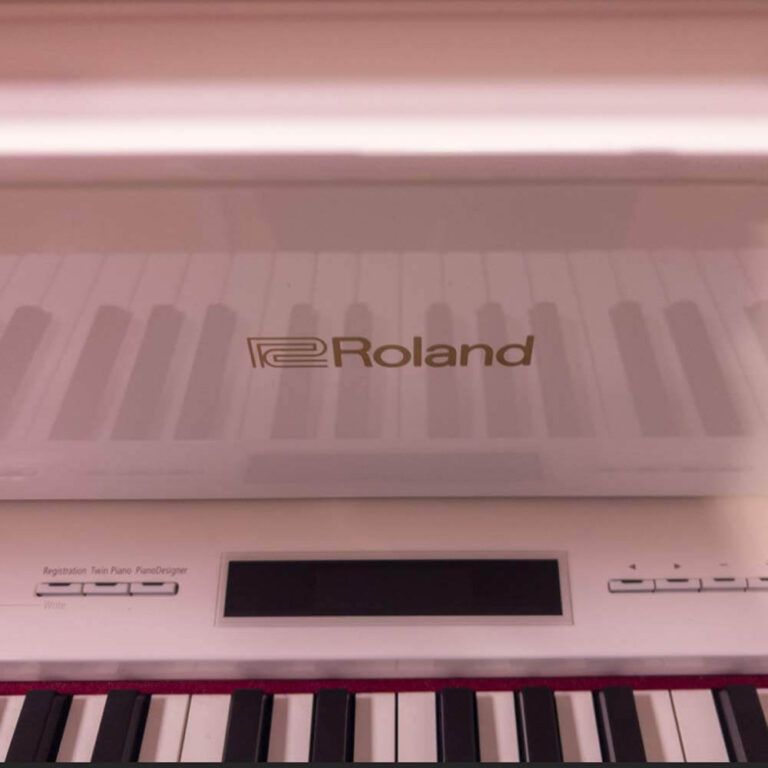 Used Roland GP609 Digital Grand in Polished White Merriam
