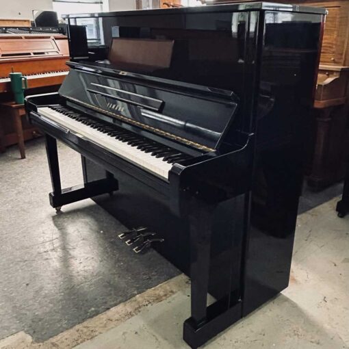 Yamaha U1A Right Angle