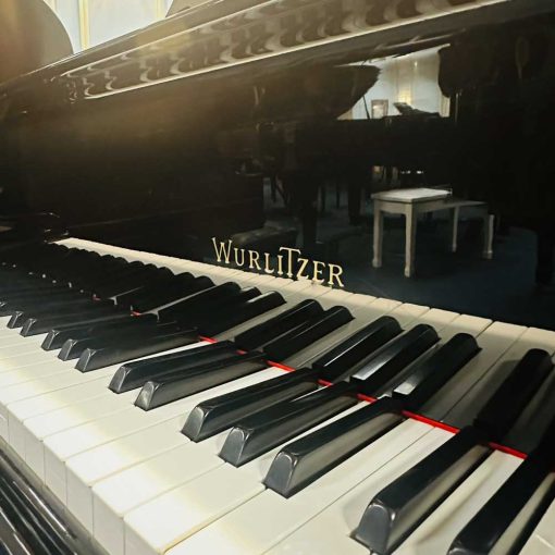 Wurlitzer G461 Grand Piano Logo