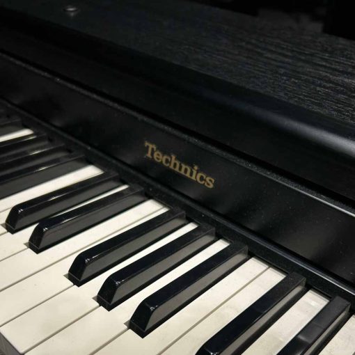 Technics SXPC8 Digital Piano Front Logo