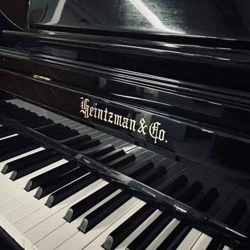 Heintzman 123 Upright Piano Front Logo