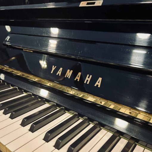 Yamaha U3 Upright Piano Front Logo